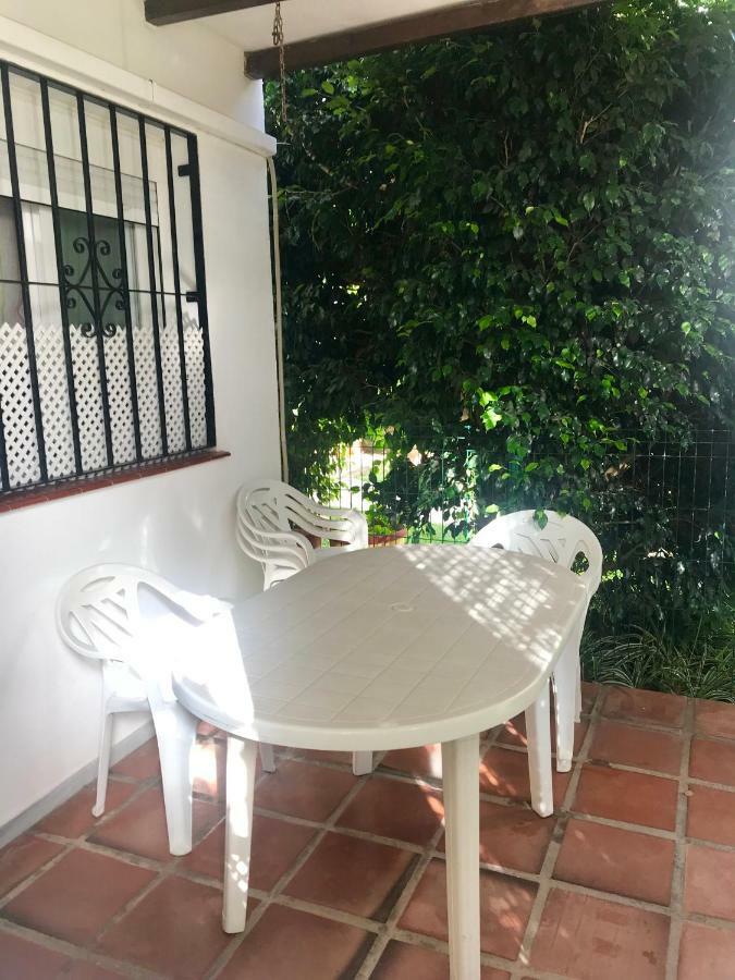 Apartamento Holidays On The Beach Torremolinos Exterior foto